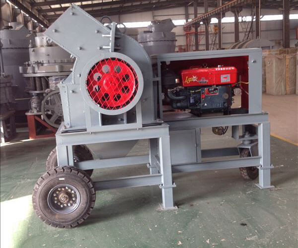 Mobile-Diesel-Hammer-Crusher-PC300x400