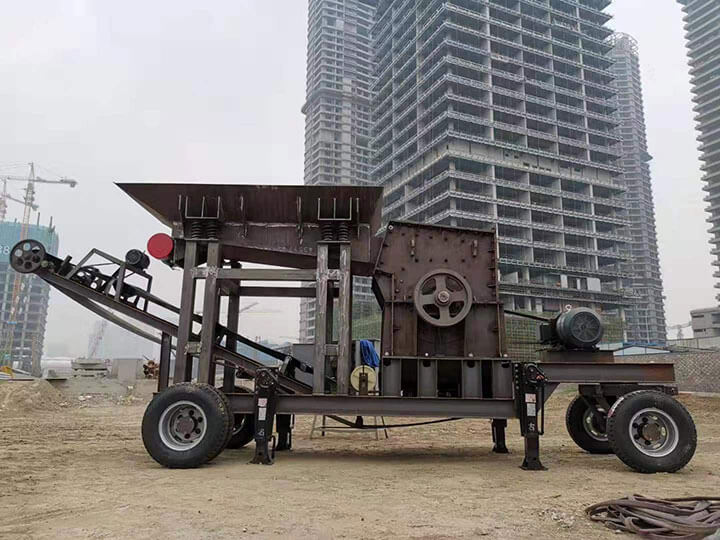 Small-Mobile-Crusher-03