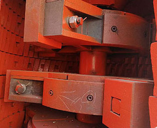 Compound Crusher Advantages 03